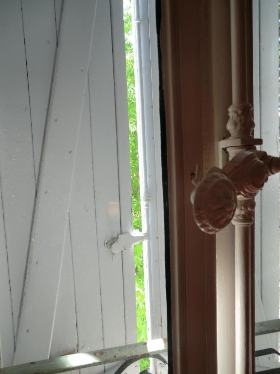Le Moulin De Varrians Rians  Room photo