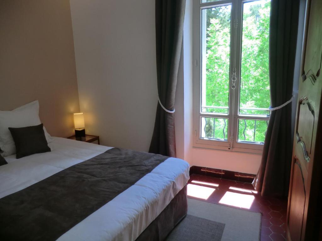 Le Moulin De Varrians Rians  Room photo
